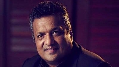 <div class="paragraphs"><p>Filmmaker Sanjay Gupta</p></div>