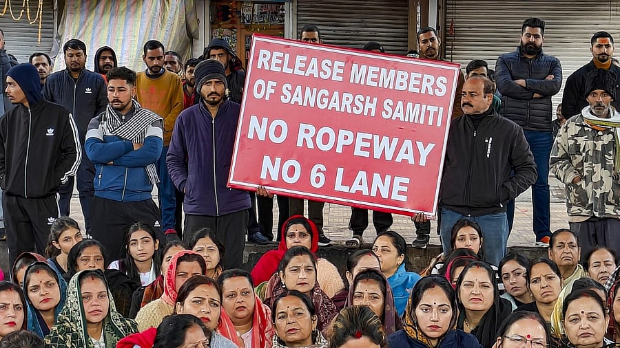 <div class="paragraphs"><p>Shutdown in Katra over ropeway project.</p></div>