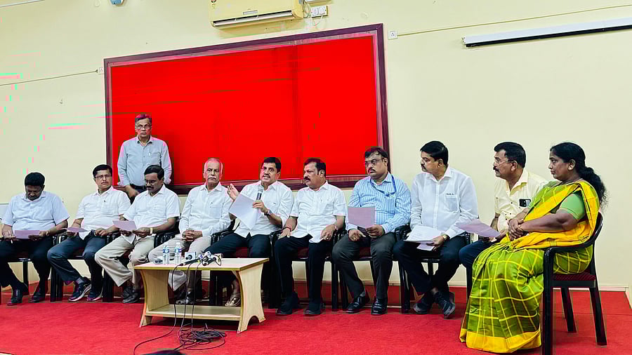<div class="paragraphs"><p>DKMUL President Sucharitha Shetty speaks to mediapersons at DKMUL dairy premises in Mangaluru on Tuesday. </p></div>
