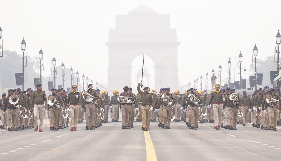<div class="paragraphs"><p>Railway Protection Force (RPF) band during rehearsal for the Republic Day Parade 2025, at Kartavya Path, in New Delhi, on Tuesday.</p></div>