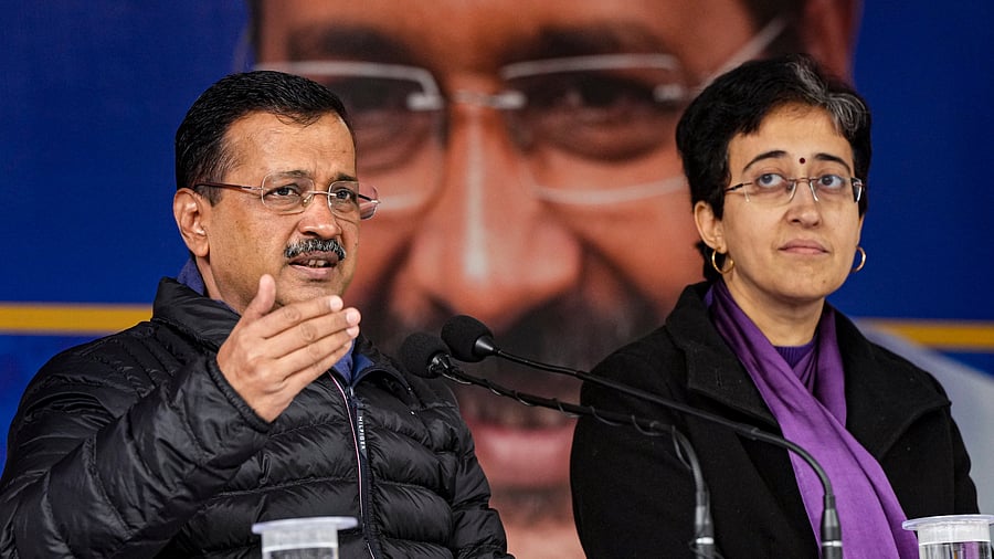 <div class="paragraphs"><p> AAP national convener Arvind Kejriwal with Delhi CM Atishi </p></div>