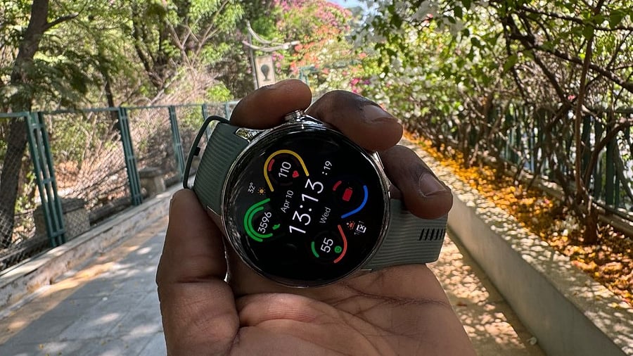 <div class="paragraphs"><p>OnePlus Watch 3's predecessor. </p></div>