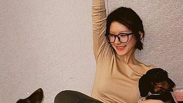 <div class="paragraphs"><p>Zhao Lusi </p></div>