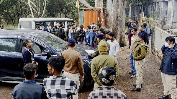 <div class="paragraphs"><p>Workers deployed for the collection of toxic waste for disposal from the Bhopal's Union Carbide factory at the Pithampur Industrial Waste Management Facility, Sunday.</p></div>