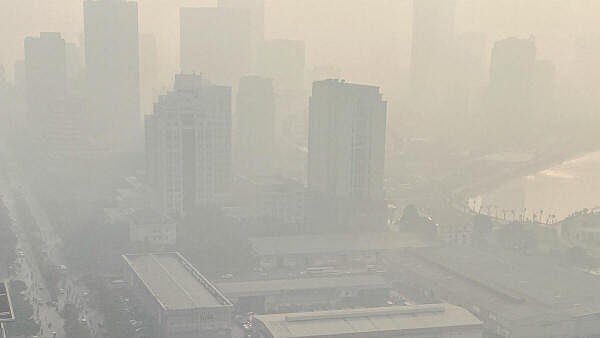 <div class="paragraphs"><p>A view shows the city amid air pollution in Hanoi, Vietnam.</p></div>