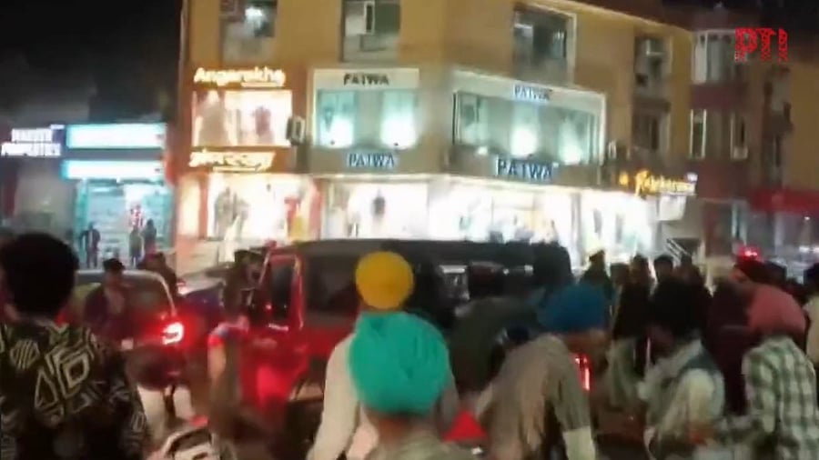 <div class="paragraphs"><p>Screengrab from a video showing the incident in Jaipur.</p></div>