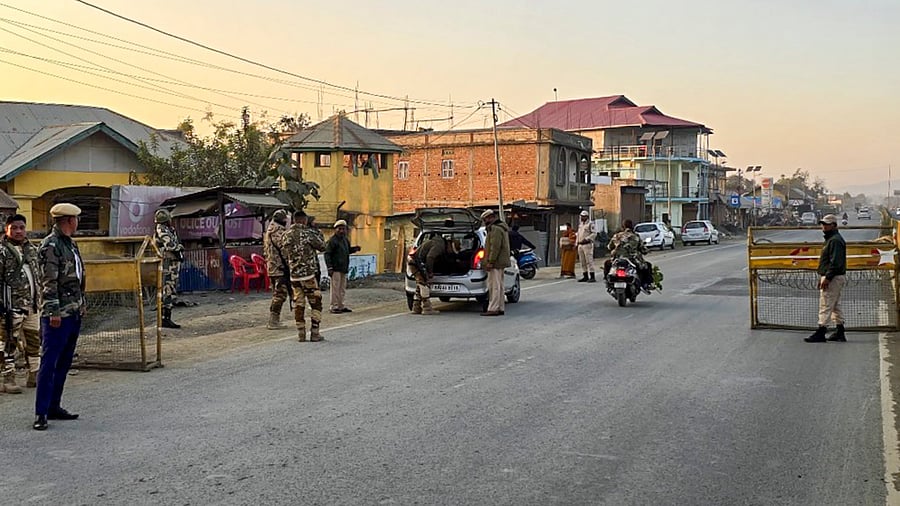<div class="paragraphs"><p>Vehicular movement and transportation of essential commodities passing through the Kuki-Zo inhabited areas would be restricted during the blockade.</p></div>