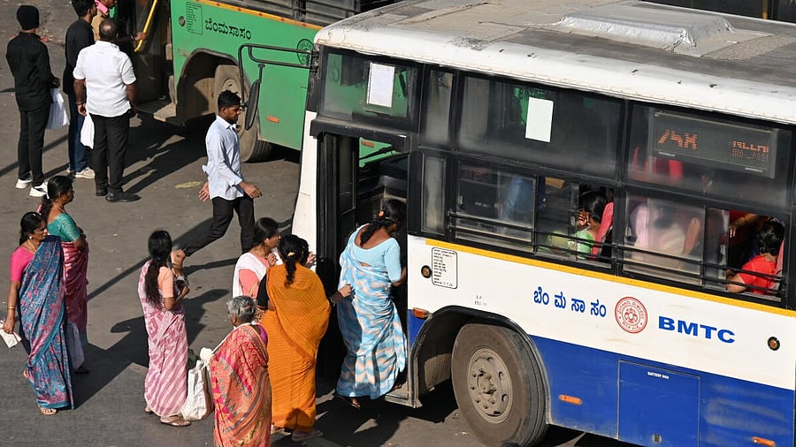 <div class="paragraphs"><p>Karnataka govt has decided to continue with the&nbsp;Shakti scheme which allow women free travel in bus.</p></div>