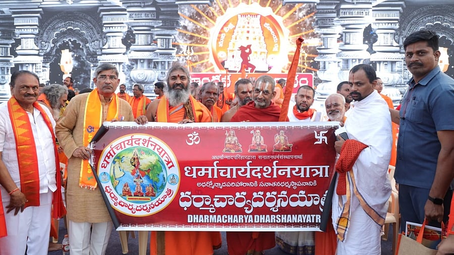 <div class="paragraphs"><p>VHP launches nationwide movement to free Hindu temples.&nbsp;</p></div>