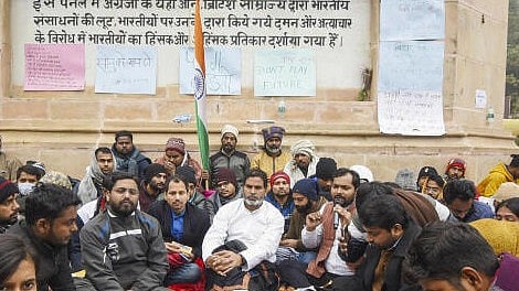 <div class="paragraphs"><p>Jan Suraaj chief Prashant Kishor with others during his indefinite hunger strike demanding the cancellation of the 70th Combined Competitive Examination (CCE) 2024, conducted by the Bihar Public Service Commission (BPSC), over allegations of question paper leak, in Patna, Sunday, Jan. 5, 2025.</p></div>