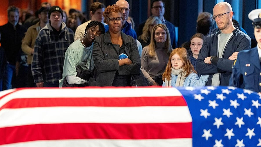 <div class="paragraphs"><p>Mourners view the casket of former U.S. President Jimmy Carter as he lies in repose at the Jimmy Carter Presidential Library and Museum.</p></div>