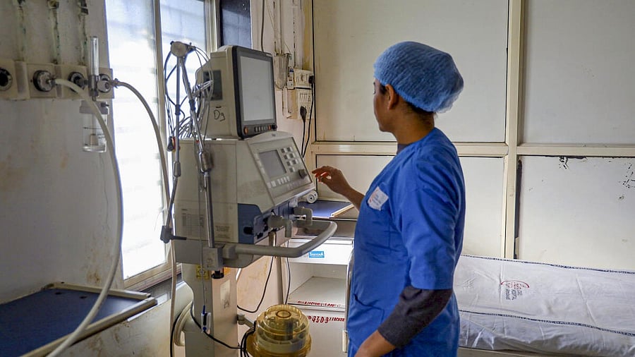 <div class="paragraphs"><p>Preparations at Ahmedabad's civil hospital for patients of Human Metapneumovirus (HMPV)</p></div>