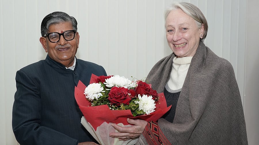<div class="paragraphs"><p>British Deputy High Commissioner in Chandigarh Caroline Rowett with Punjab Governor Gulab Chand Kataria</p></div>