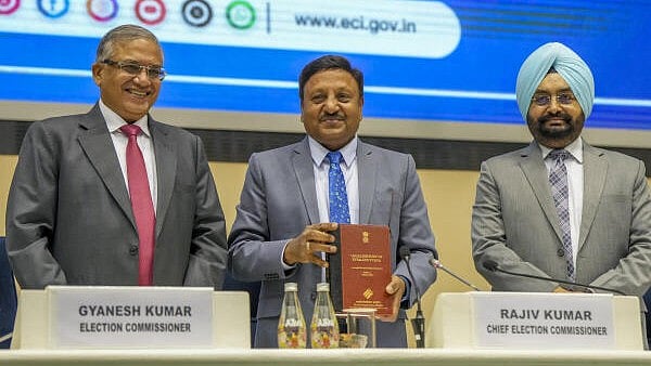 <div class="paragraphs"><p>Chief Election Commissioner Rajiv Kumar with Election Commissioners Gyanesh Kumar and Sukhbir Singh Sandhu during a press conference for the announcement of the schedule for the Delhi Assembly elections, in New Delhi on Tuesday.</p></div>