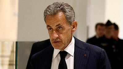 <div class="paragraphs"><p>Nicolas Sarkozy</p></div>