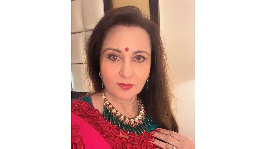 <div class="paragraphs"><p>Bollywood actor Poonam Dhillon</p></div>