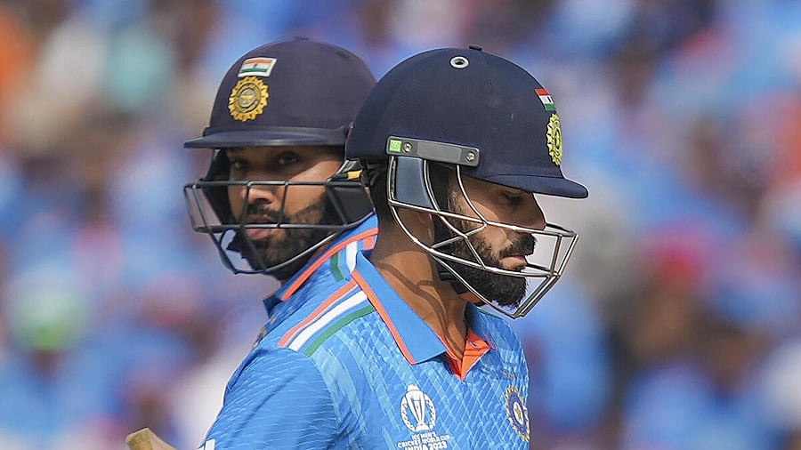 <div class="paragraphs"><p> Former India head coach Ravi Shastri wants the struggling Rohit Sharma and Virat Kohli to get back to playing Ranji Trophy.</p></div>