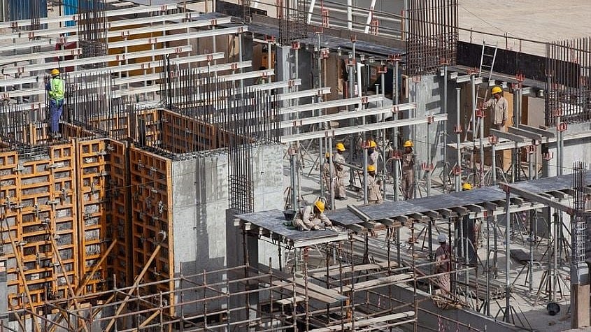 <div class="paragraphs"><p>Labourers working at construction site.</p></div>