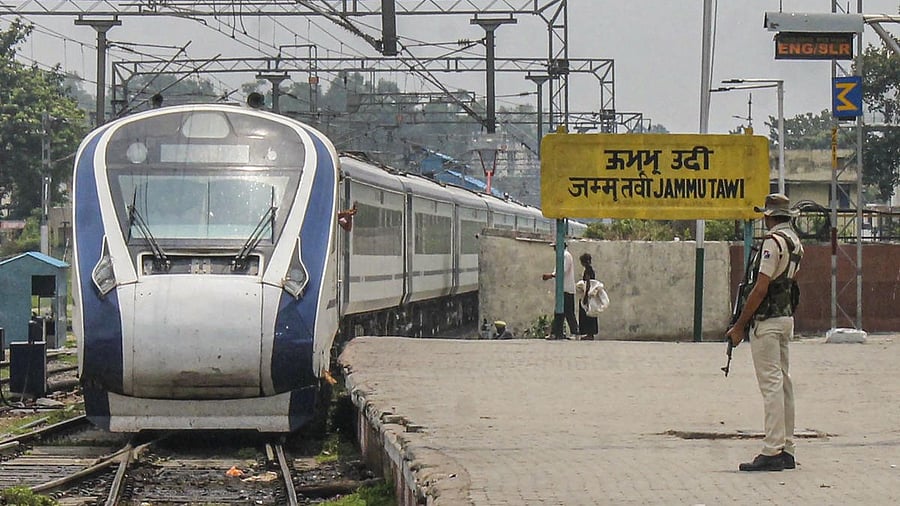 <div class="paragraphs"><p>Representative image of a Vande Bharat train.&nbsp;</p></div>