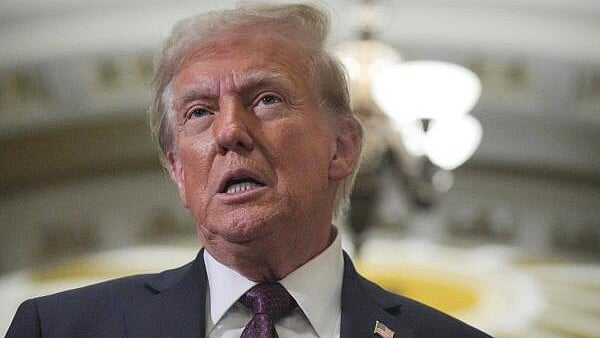 <div class="paragraphs"><p>Donald Trump.</p></div>