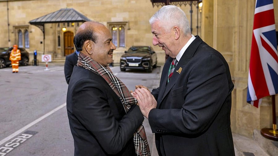 <div class="paragraphs"><p>Lok Sabha Speaker Om Birla meets Speaker of the House of Commons Sir Lindsay Hoyle, in London. </p></div>