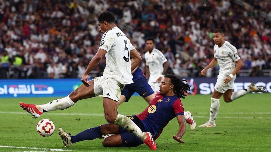 <div class="paragraphs"><p>FC Barcelona v Real Madrid</p></div>