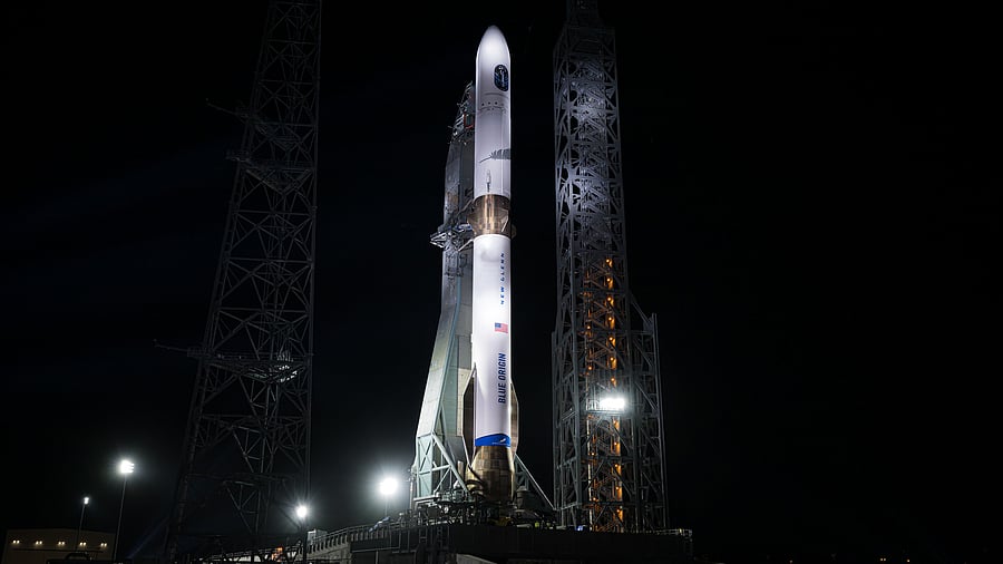 <div class="paragraphs"><p>Blue Origin's New Glenn rocket, moments before lift-off, January 16, 2025.</p></div>