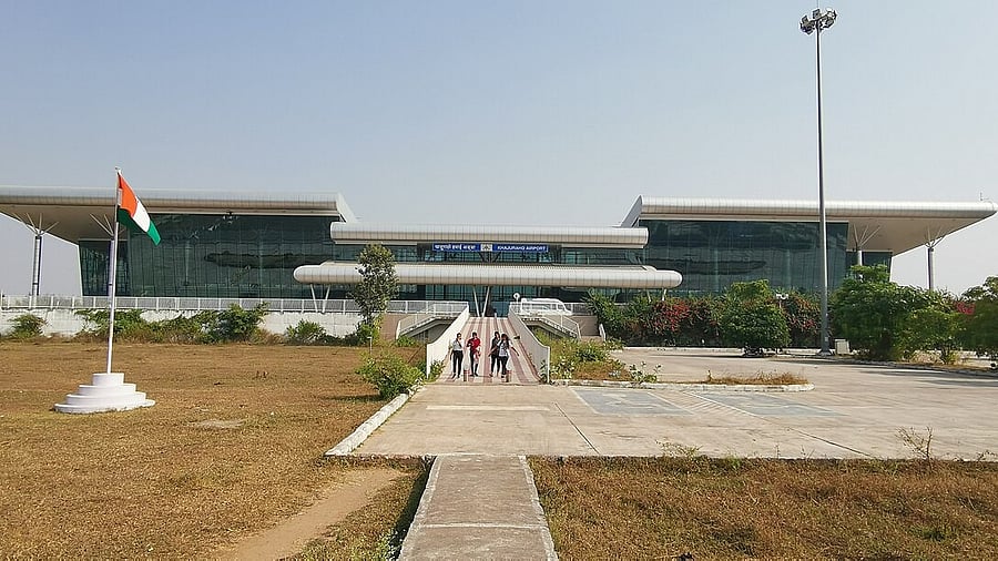 <div class="paragraphs"><p>Khajuraho Airport </p></div>