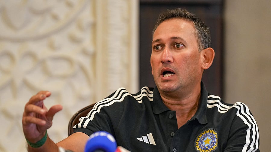 <div class="paragraphs"><p> Ajit Agarkar</p></div>