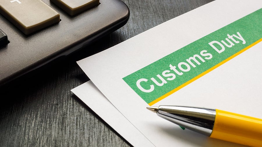 <div class="paragraphs"><p>Image showing a document with the word 'customs duty'. For representational purposes.</p></div>