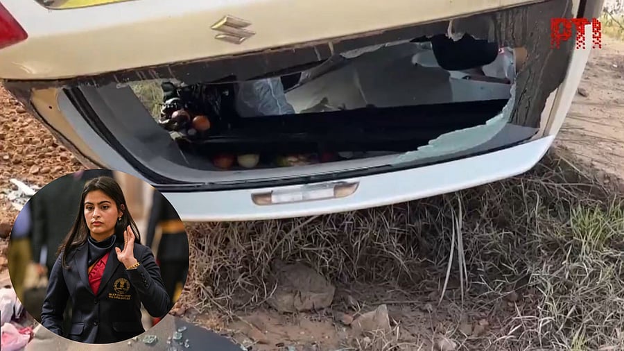 <div class="paragraphs"><p>Screengrab from a video showing the accident. (Inset: Manu Bhaker)</p></div>