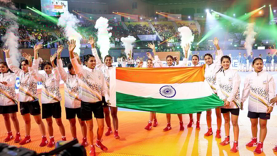 <div class="paragraphs"><p>Skipper Priyanka Ingle was in the best form with multiple touch points to her name, as the hosts started off in an excellent manner.</p></div>