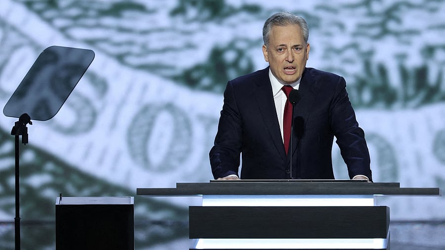 <div class="paragraphs"><p>David Sacks</p></div>