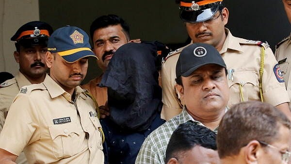 <div class="paragraphs"><p>Accused arrested in Saif Ali Khan attack case</p></div>