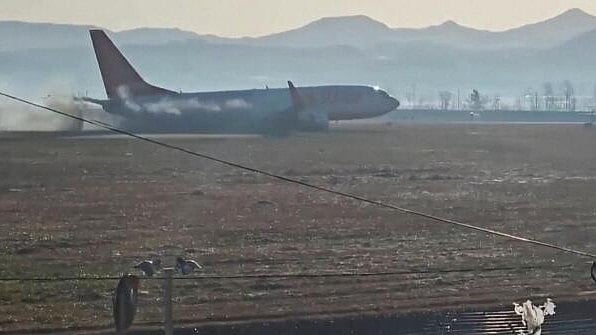 <div class="paragraphs"><p>Aircraft crash in South Korea</p></div>