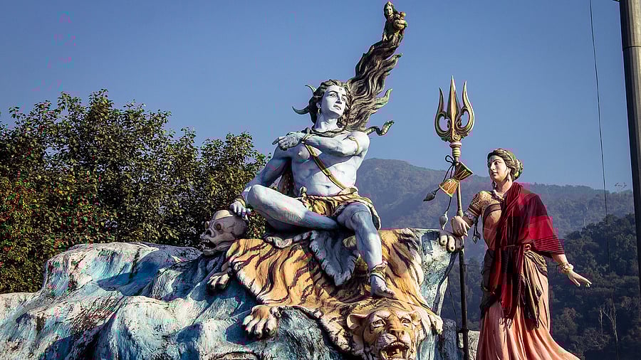 <div class="paragraphs"><p>One of the unique features of Hindu temple traditions is the stories of the resident god quarrelling with the resident goddess. Shiva and Parvati are seen in this image.</p></div>