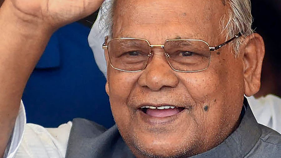 <div class="paragraphs"><p> HAM (S) leader Jitan Ram Manjhi, in Patna</p></div>