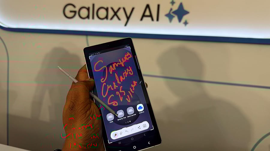 <div class="paragraphs"><p>Samsung Galaxy S25 Ultra.</p></div>