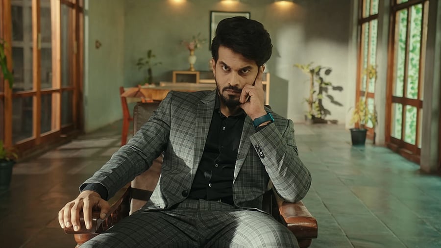 Viraat plays a crook in the film.