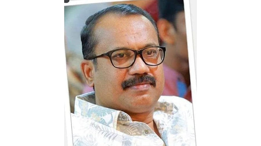 <div class="paragraphs"><p>Filmmaker Shafi.</p></div>