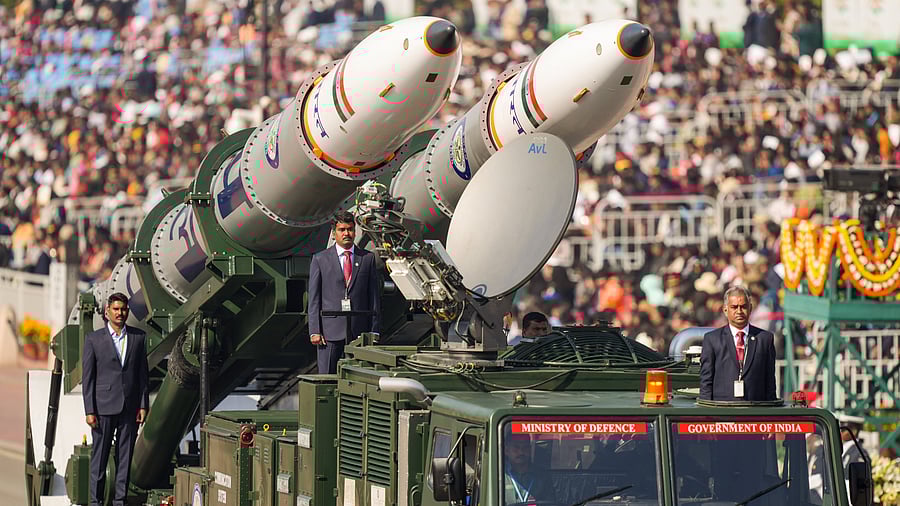 <div class="paragraphs"><p>Pralay Weapon System on display during the 76th Republic Day parade, at the Kartavya Path in New Delhi, Sunday</p></div>