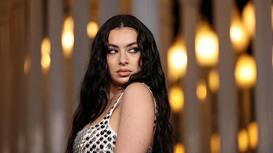 <div class="paragraphs"><p>Singer Charli XCX </p></div>