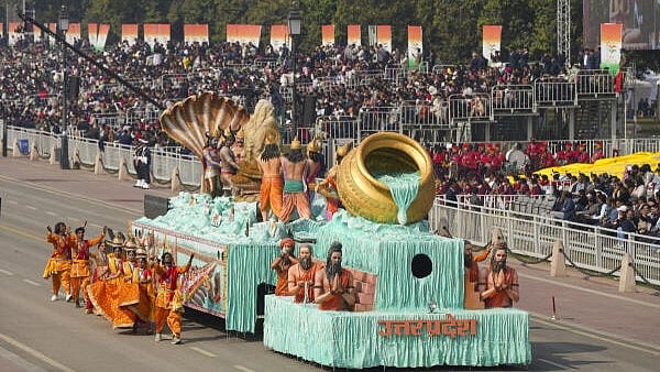 <div class="paragraphs"><p>The tableau drew cheers from the crowd as it rolled down the Kartavya Path during the ceremonial parade.</p></div>