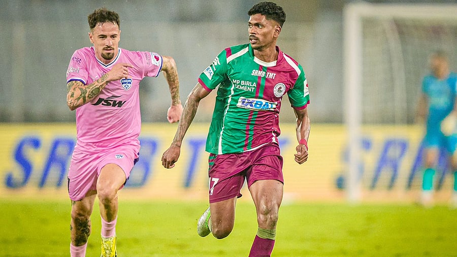 <div class="paragraphs"><p>A glimpse from the ISL match between Mohun Bagan and Bengaluru FC.</p></div>