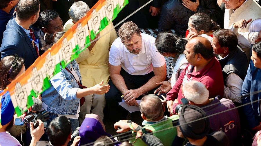 <div class="paragraphs"><p>Rahul Gandhi interacts with New Delhi Municipal Council (NDMC) employees.</p></div>