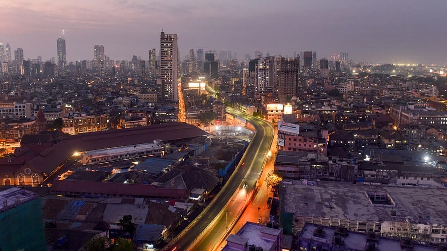 <div class="paragraphs"><p>The city of Mumbai can be seen in an aerial view.</p></div>