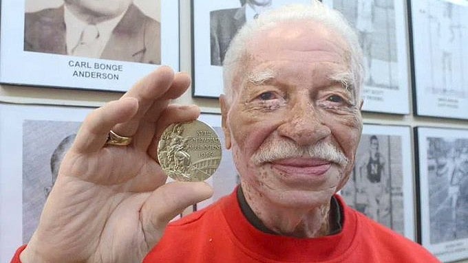 <div class="paragraphs"><p>American long jump great Greg Bell. </p></div>