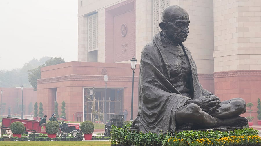 <div class="paragraphs"><p>Mahatma Gandhi's statue at the Parliament House complex in New Delhi.</p></div>