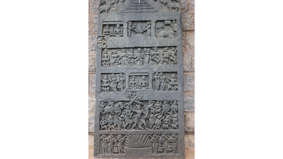 <div class="paragraphs"><p>Hero stone dated 1160 CE at Kedarashvara temple in Belagavi.</p></div>