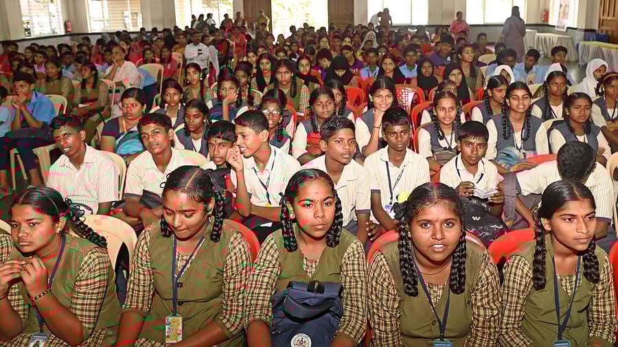 <div class="paragraphs"><p>Students take part in a convention of gender champions organised by Deeds in association with district administration, at Mini Town Hall in Mangaluru on Saturday.</p></div>